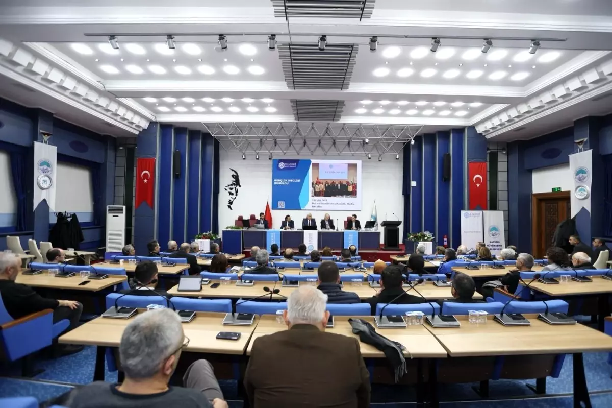 Kayseri Büyükşehir Belediye Başkanı Büyükkılıç'tan Kent Konseyi Genel Kurulunda Ortak Akıl Çağrısı