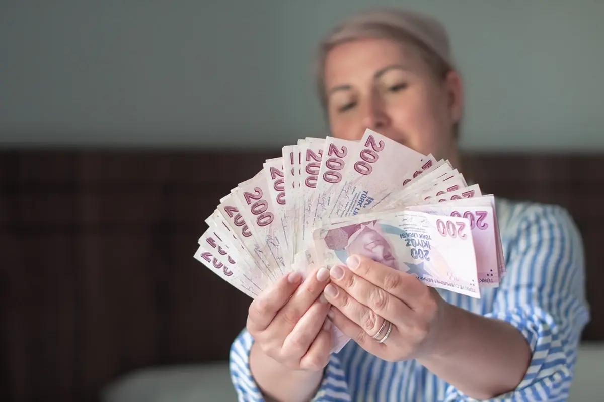 Emeklilere Destek Paketi: Vatandaşlık Maaşı Detayları ve Uygulama Takvimi Açıklandı