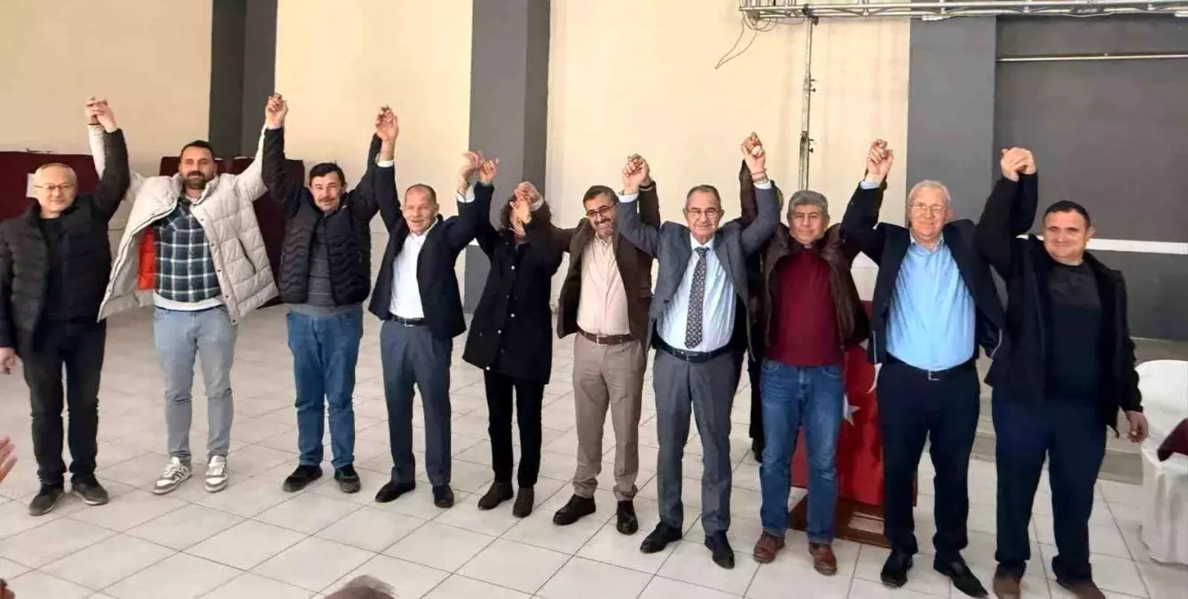 Selendi Esnaf ve Sanatkarlar Odası'nda Nurullah Efendi Kahveci Yeniden Başkan Seçildi