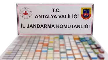 Alanya’da Jandarma, Kaçak Elektronik Sigara ve 6.250 Gözlüğü Ele Geçirdi