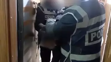 Kablo üretim hattı ve çalışanlar