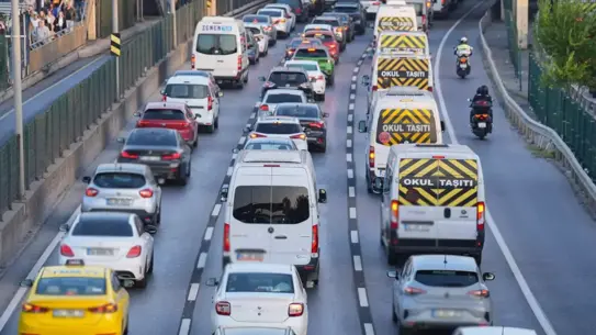 Motorine fiyatları gece yarısı 1,80 TL zamla 54,80 TL'ye yükseldi