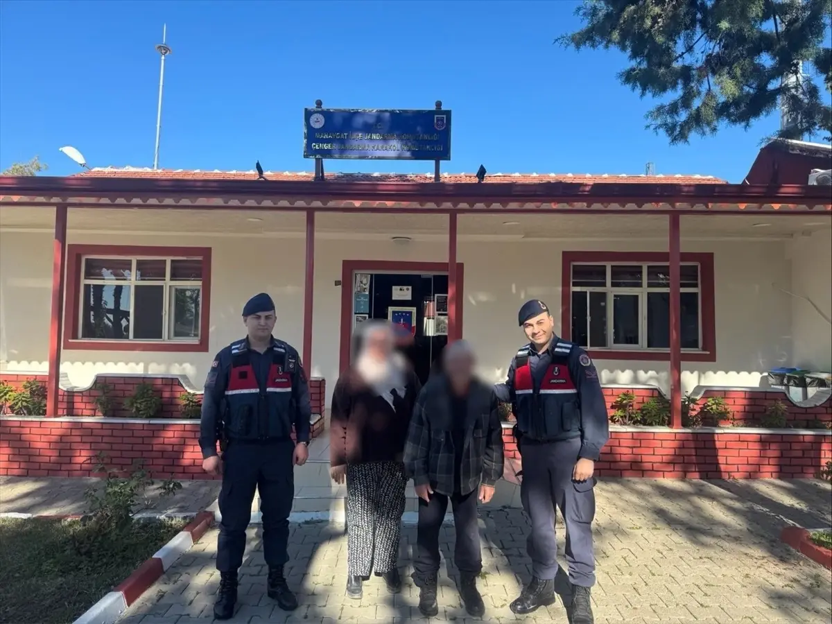 Antalya’da Kaybolan Alzheimer Hastası Jandarma Tarafından Ailesine Teslim Edildi
