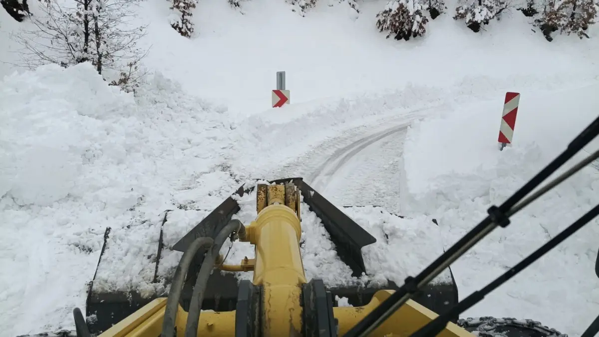 Malatya’da Kar ve Buzlanma Okulları Bir Gün Duraklattı