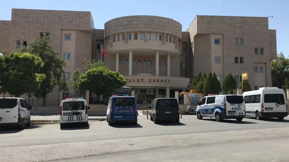 Şanlıurfa’da 22 Şüpheliye Tefecilik Operasyonu: Polis Geniş Çaplı Gözaltı Gerçekleştirdi