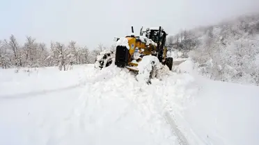 Kar temizleme ekipleri