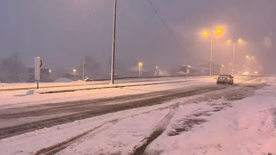 Bolu Dağı'nda kar yağışı etkili oluyor