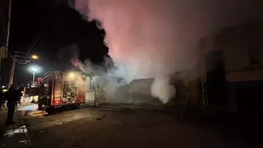 Eskişehir Tepebaşı’nda Marangozhane Yangını Kontrol Altına Alındı