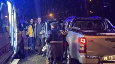 Köy yolunda taşıma çalışması