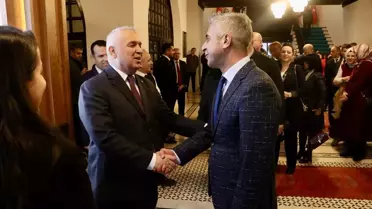 Veda töreninde Vali Aziz Yıldırım