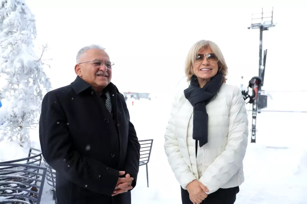Kayseri Büyükşehir Başkanı Büyükkılıç, Erciyes’te Tansu Çiller ile Turizm Vizyonunu Paylaştı