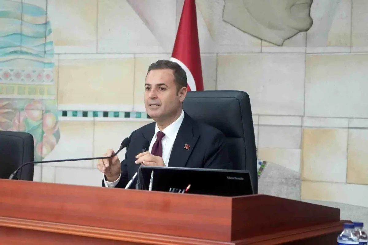 Balıkesir Büyükşehir Belediye Başkanı Akın, AK Parti Geçişi İddialarını Kesin Bir Şekilde Çürüttü