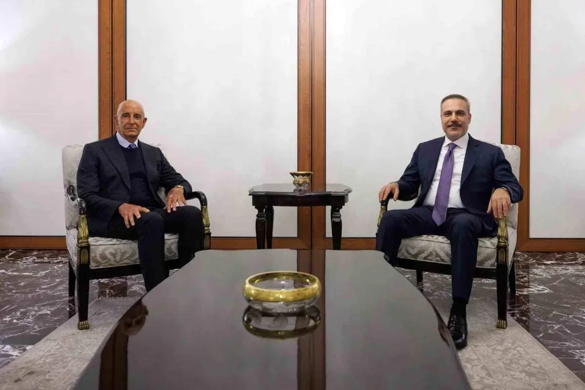 Dışişleri Bakanı Hakan Fidan, ABD Ankara Büyükelçisi Tom Barrack'ı Resmi Görüşmeye Davet Etti