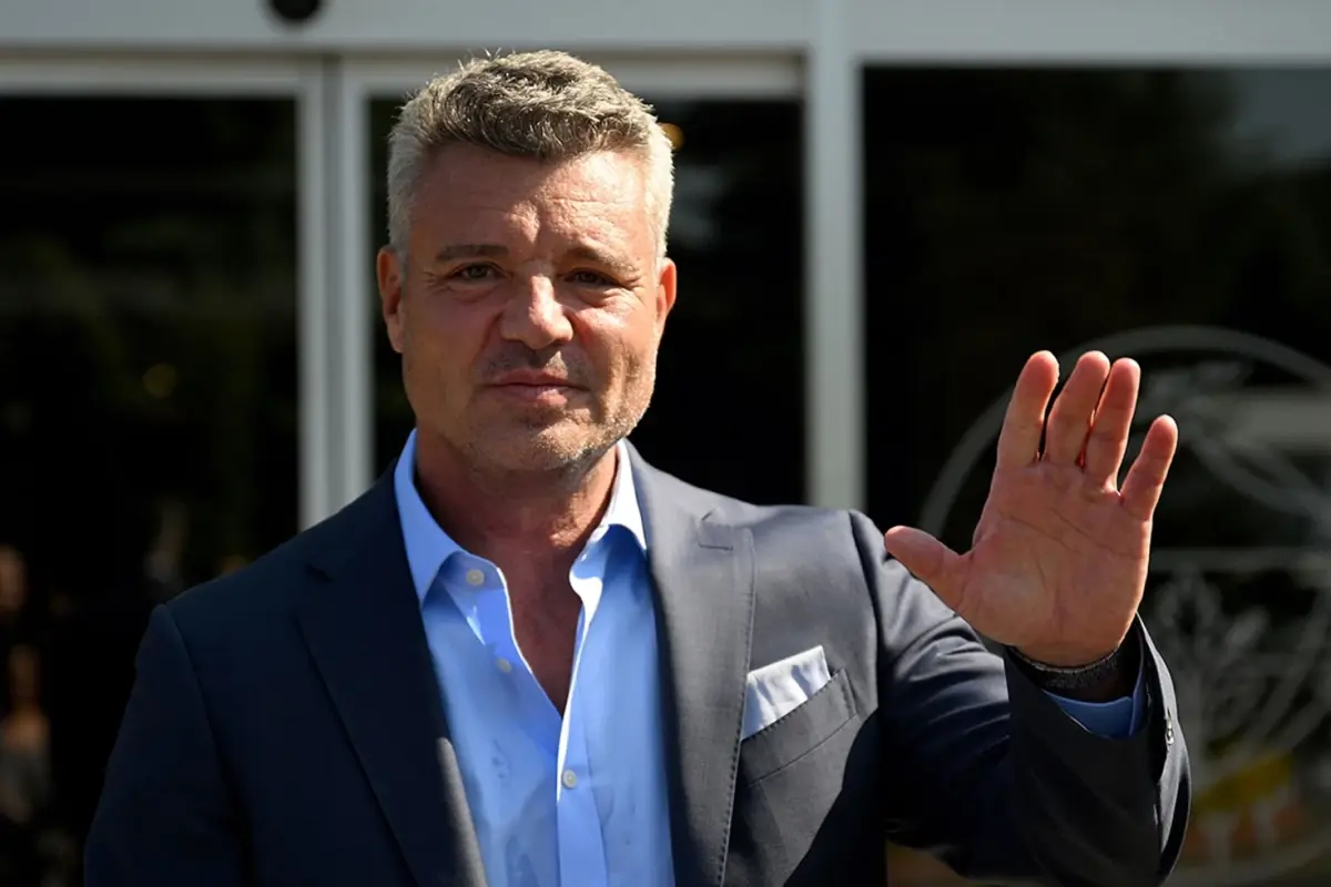 Sadettin Saran'dan Transfer Müjdesi: En Az Bir Transferin Bugün Tamamlanması Bekleniyor