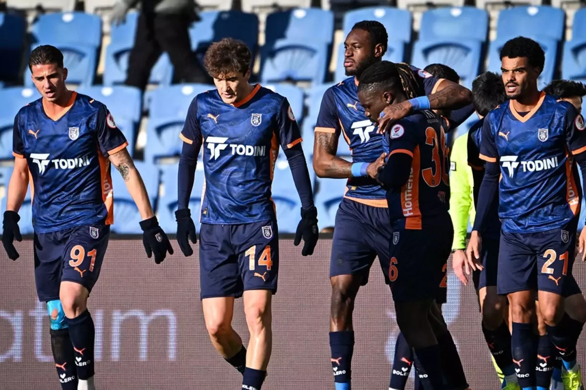 RAMS Başakşehir, Ziraat Türkiye Kupası'nda Boluspor'u 2-1 Yendi ve İlk Galibiyetini Aldı