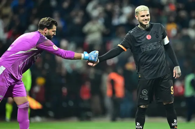 Fethiyespor savunma yaparken