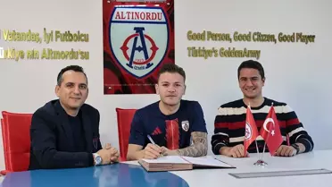 İsmail Güven Altınordu formasıyla