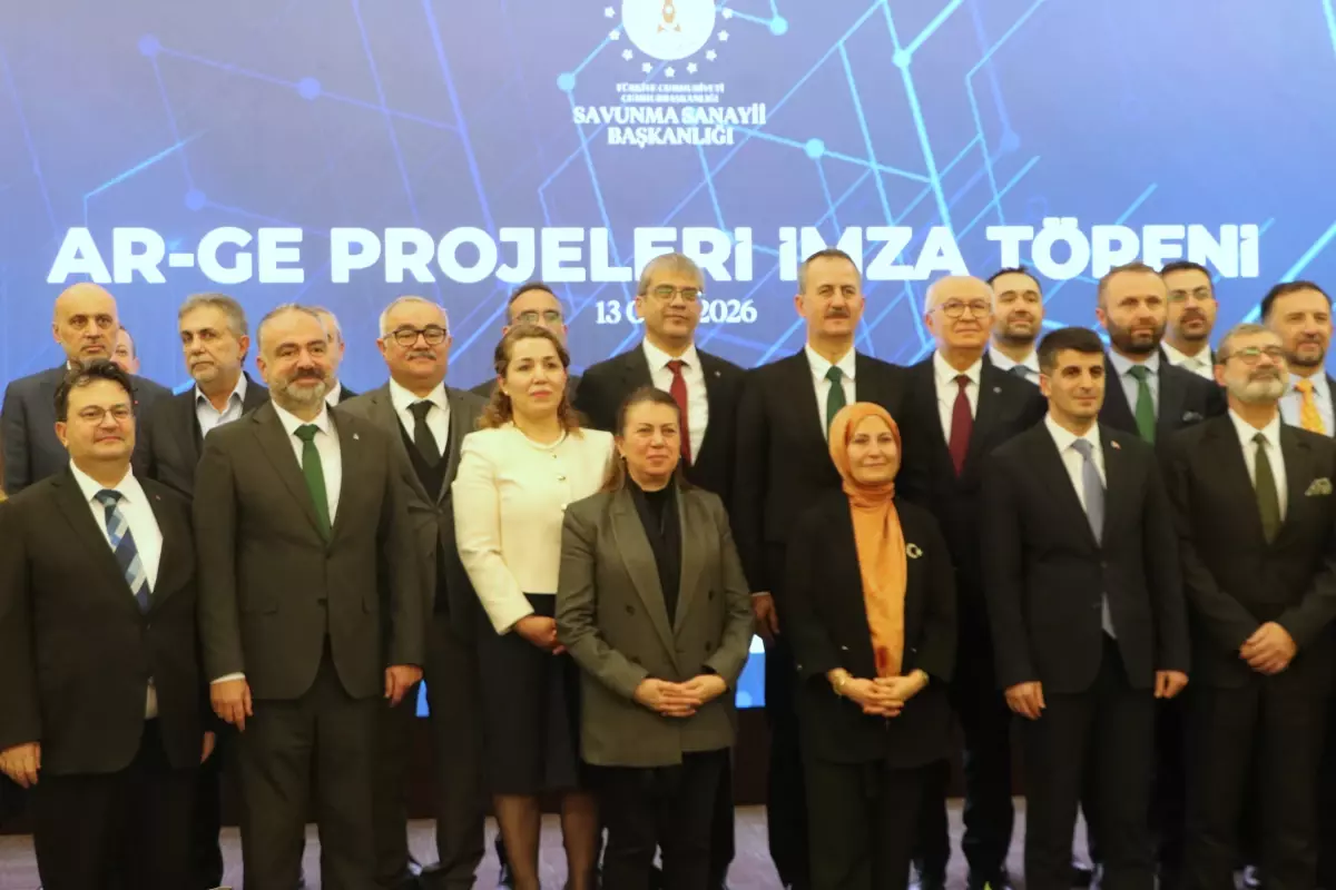 Savunma Sanayiinde 14 Yeni Ar-Ge Projesi İmza Töreni Gerçekleşti