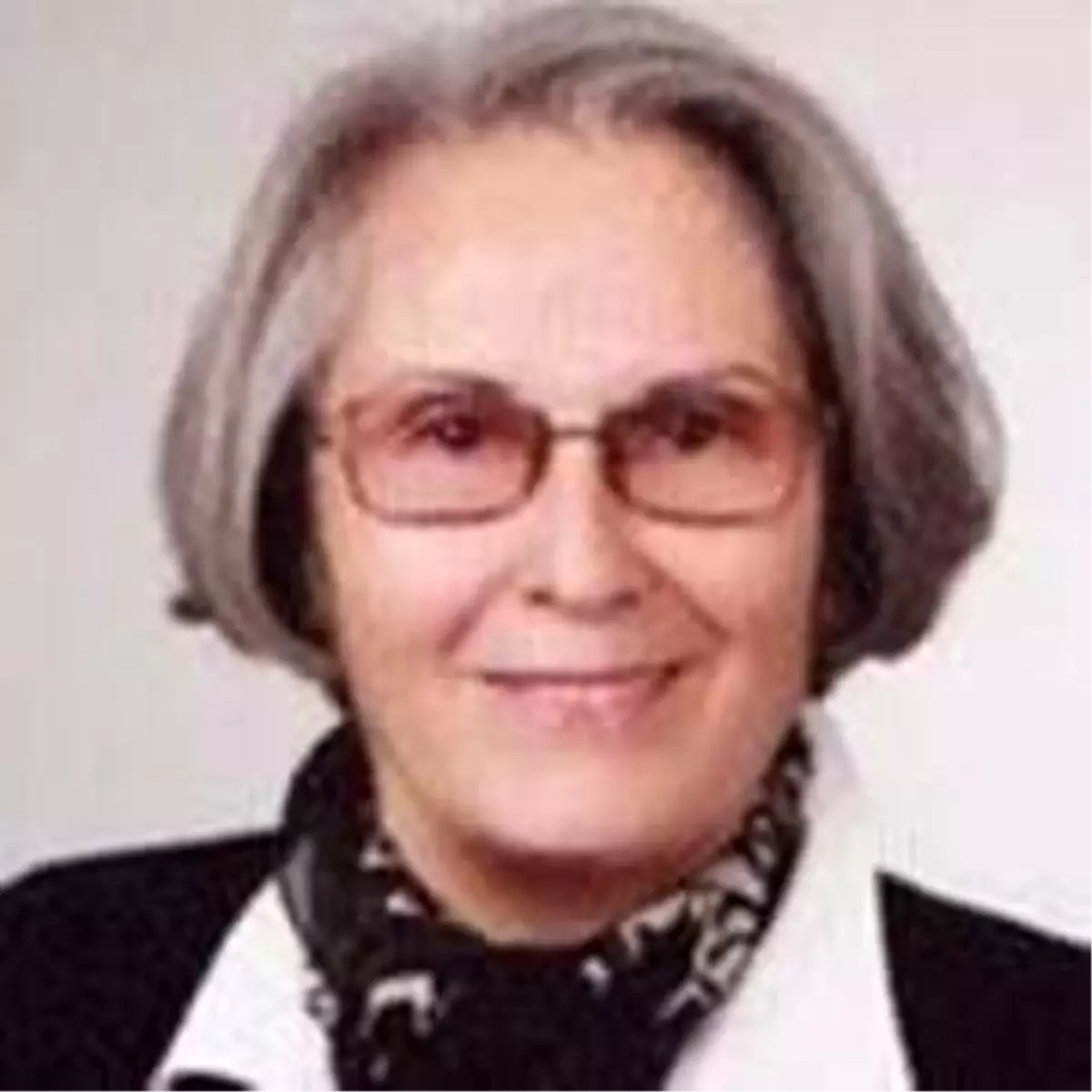 İzmir Dikili'de Anne ve Kızın Ölü Bedenleri Bulundu, Aydın'da Gözyaşlarıyla Defnedildi