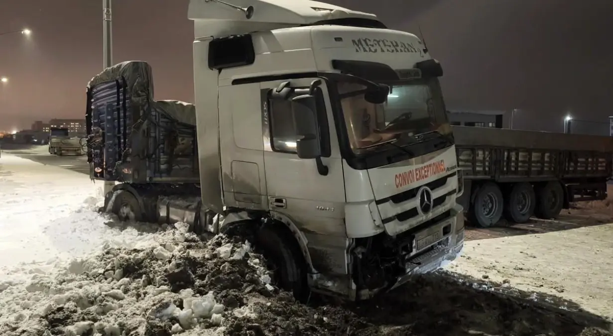 Tatvan’da Karayolunda Kaza: Bir Kişi Yaralı