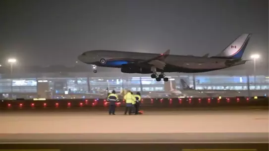 Mark Carney ve Çin yetkilileri toplantı anı