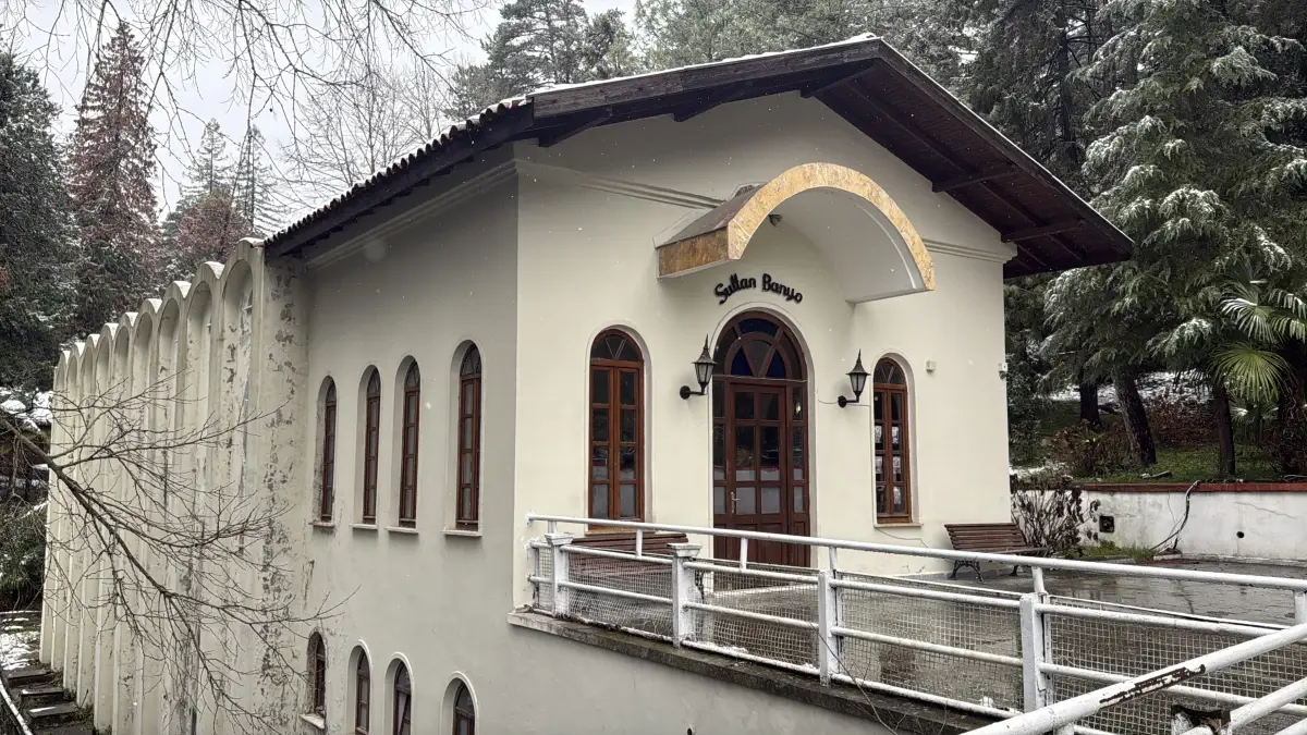 Yalova Kaplıcalarında Rezervasyonlar Tamamen Dolu: Turistler Yazı Kaçırmıyor