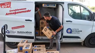 Ücretsiz dağıtılan Halk Mama paketlerinden bir örnek