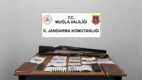 Operasyon sırasında ele geçirilen belgeler