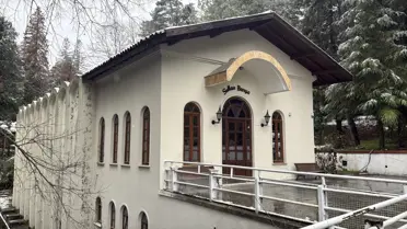 Yalova Kaplıcalarında Rezervasyonlar Tamamen Dolu: Turistler Yazı Kaçırmıyor