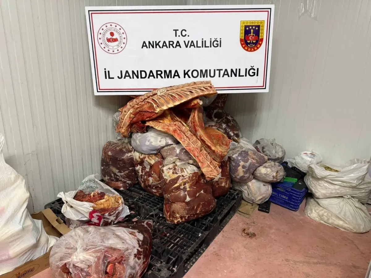Polatlı’da 9,7 Milyon Liralık Kayıt Dışı Gıda Ele Geçirildi