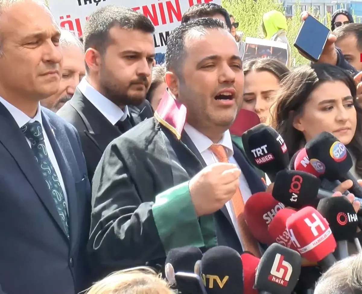 Avukat Rezan Epözdemir'e Yurt Dışı Çıkış Yasağıyla Tahliye Kararı Verildi