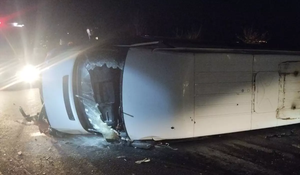 Hatay'ın Kırıkhan İlçesinde Şok Trafik Kazası: 1 Ölü, 5 Yaralı