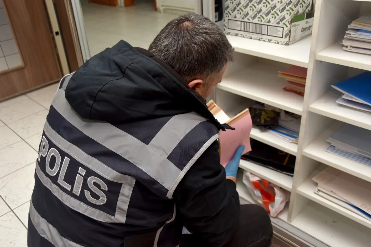 Nevşehir'de Tefecilik Operasyonu: 68 Şüpheli Gözaltında, 215 Milyon TL Borç