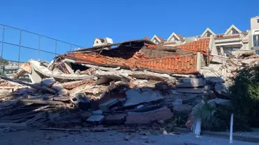 Marmaris apart otel çöküş sonrası görüntü