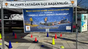 Empati Parkuru içinde yürüyen katılımcılar