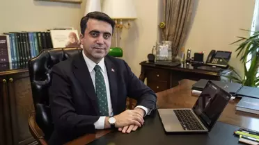 YTB Başkanı Turus’un seçtiği Yılın Kareleri fotoğraflarından biri