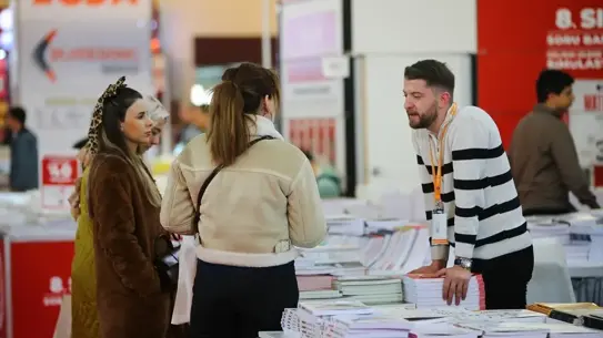 Adana’da Çukurova 18. Kitap Fuarı Coşkuyla Devam Ediyor