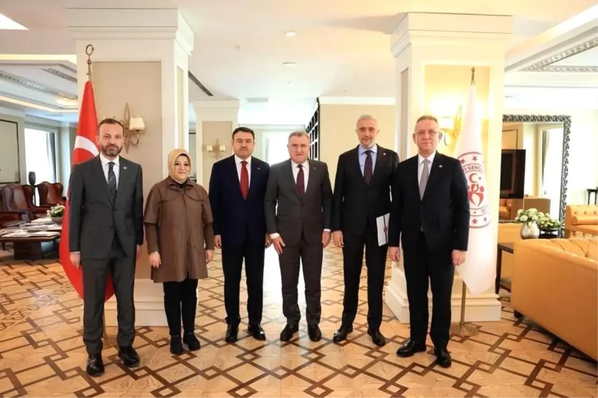 Kütahya Valiliği ve Gençlik ve Spor Bakanı bir arada