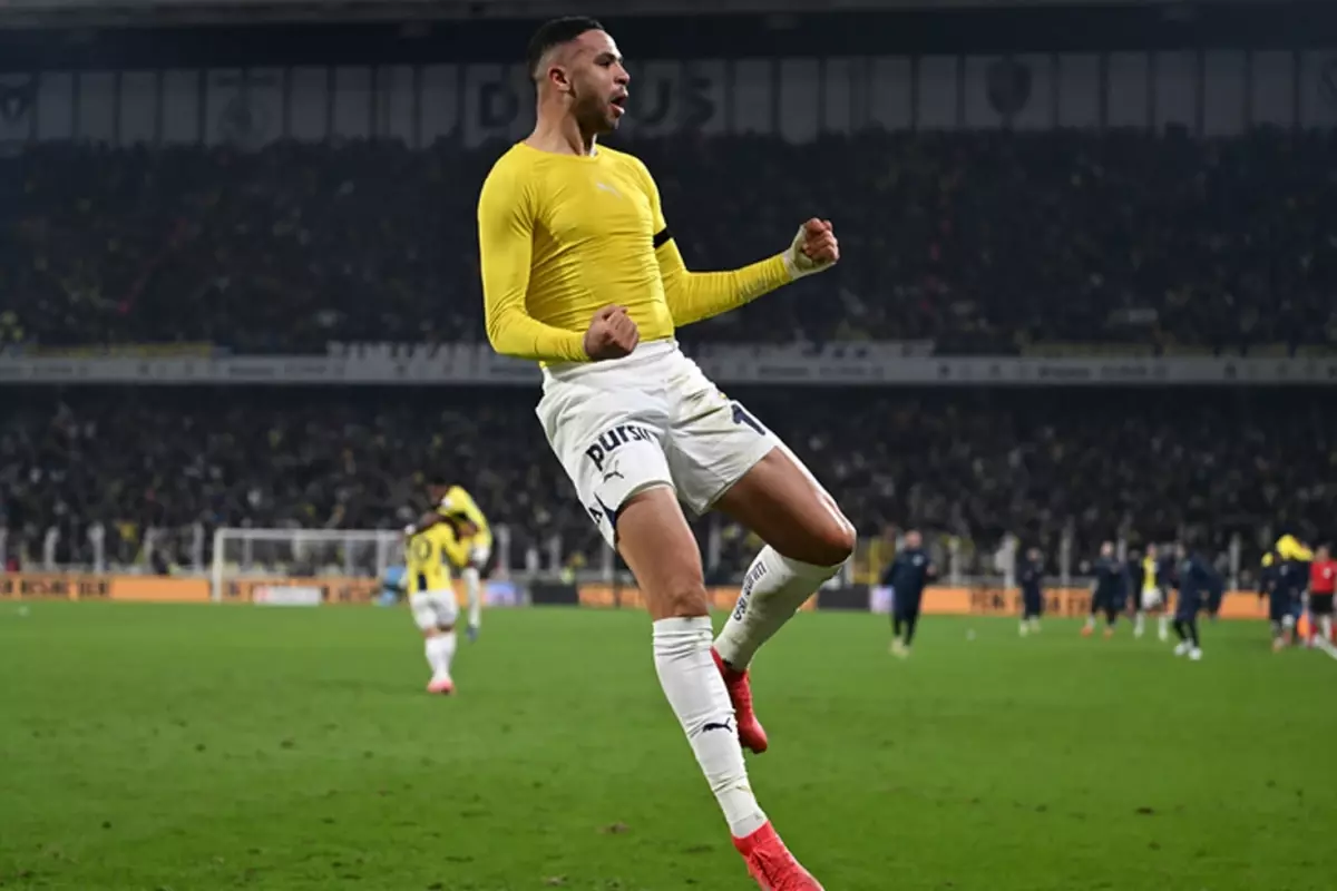 Everton, En‑Nesyri’yi 20 Milyon Euro Opsiyonlu Kiralama Teklifiyle Fenerbahçe’ye Göndermeyi Düşünüyor