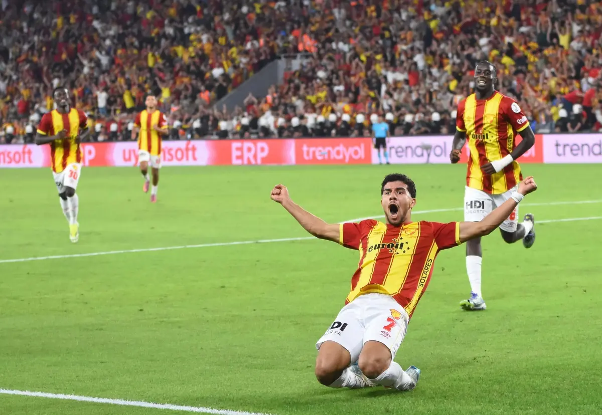 Göztepe, Ruan ve Sabra’nın Transferi İçin Çözüm Arıyor