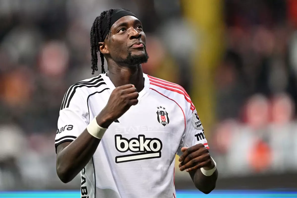 Tammy Abraham'ın Aston Villa Transferi: Beşiktaş'ta Mutluluk, İngiltere'de Yeni Heyecan