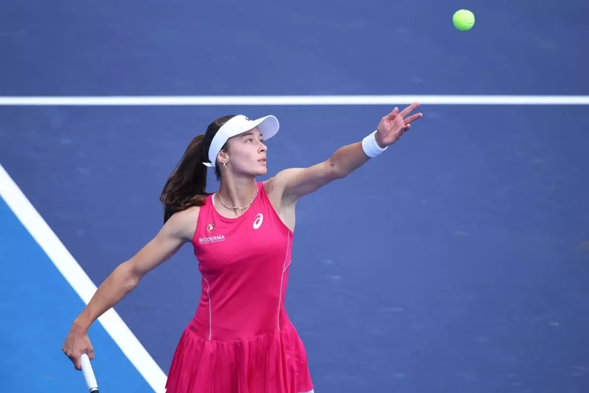 Zeynep Sönmez, Australian Open’da Final Turuna Ulaştı: Tarihi Başarı