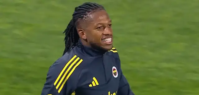 Fred'in yeni saç modeli