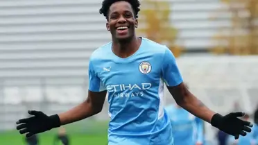 Adedire Mebude Çaykur Rizespor'a Transfer Oldu: Manchester City'nin Gelecek Vadeden Yıldızı Yeni Adresinde