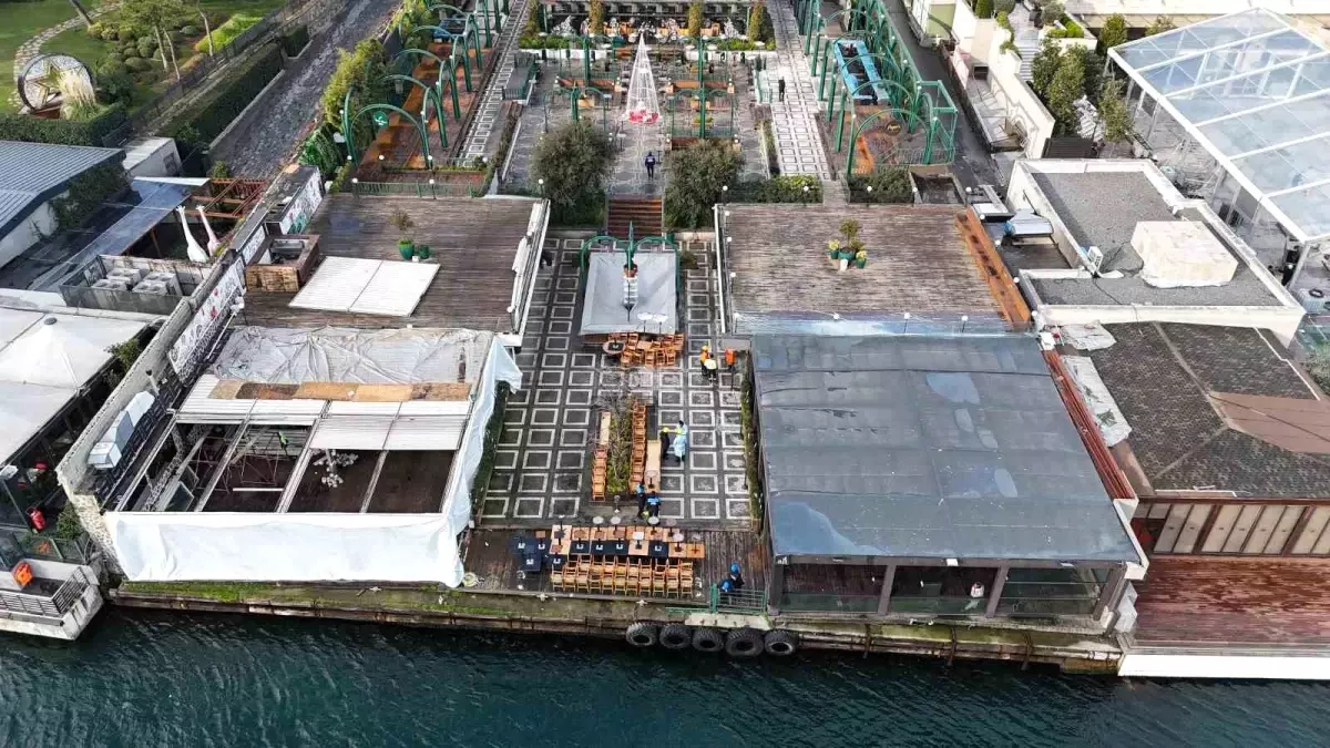 Beşiktaş'taki Oligark Gece Kulübünün Kaçak Bölümleri İstanbul Büyükşehir Belediyesi Tarafından Yıkıldı