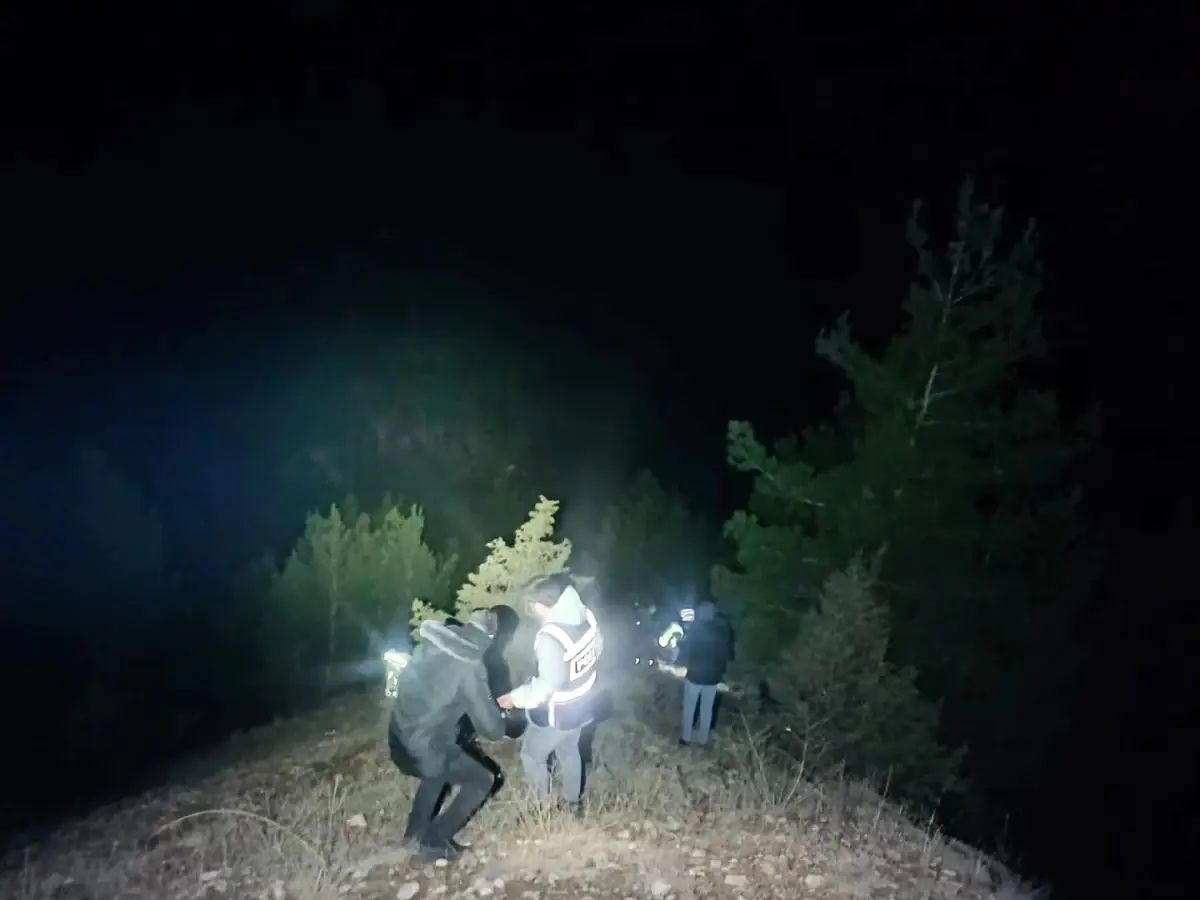 Dodurga’da Kaybolan 74 Yaşındaki Alzheimer Hastası Üç Saat İçinde Güvenli Şekilde Bulundu