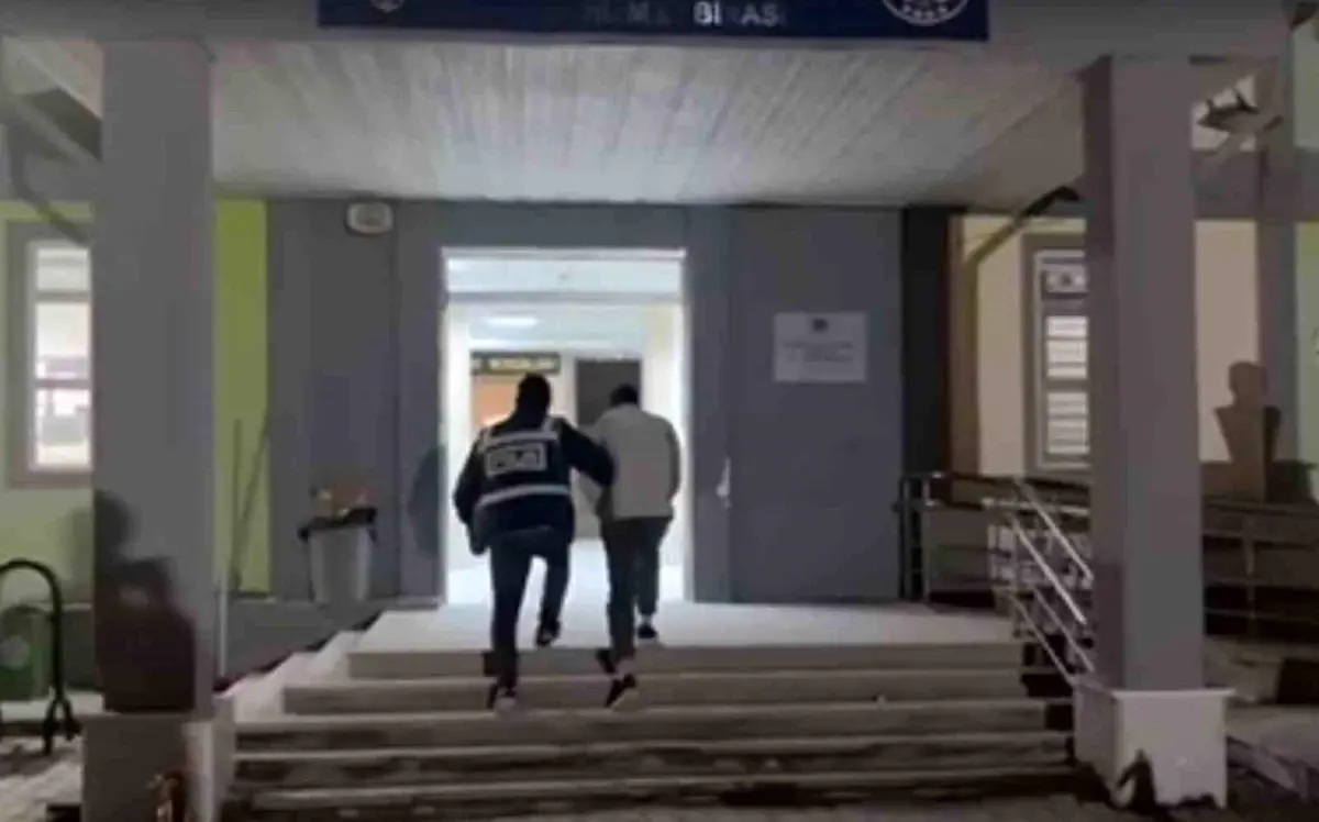 Defne Mahallesi'nde İki Şüpheli Hırsızlık Suçundan Tutuklandı