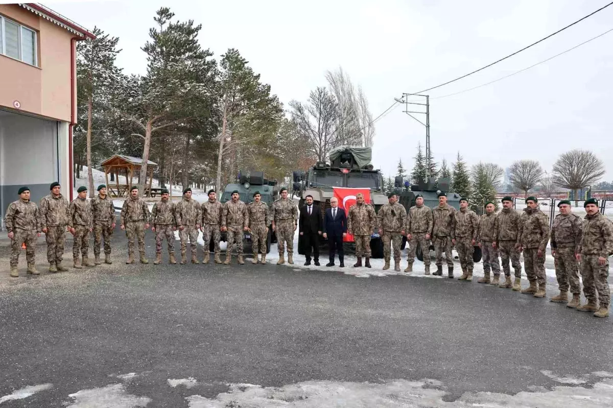 Sivas'ta PÖH Timleri, Dualar ve Kurban Kesimiyle Suriye'ye Gönderildi