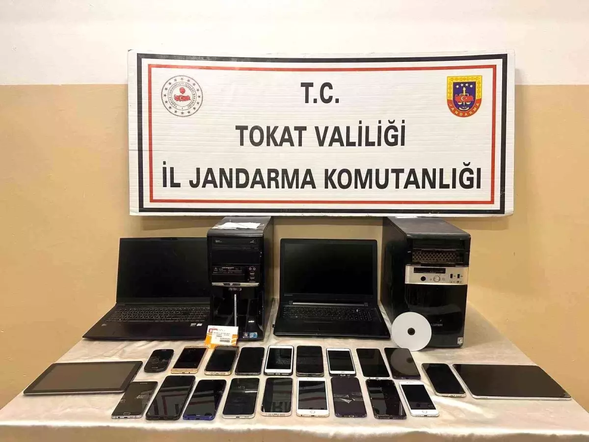 Tokat Erbaa’da Yasa Dışı Bahis Çekirdeği Çökertildi: 9 Şüpheli Tutuklandı