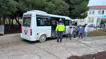 Jandarma Çanakkale'de Okul Servislerini Denetledi, Güvenlik Önlemleri Gözden Geçirildi
